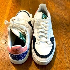 Fun shoe just don’t wear.